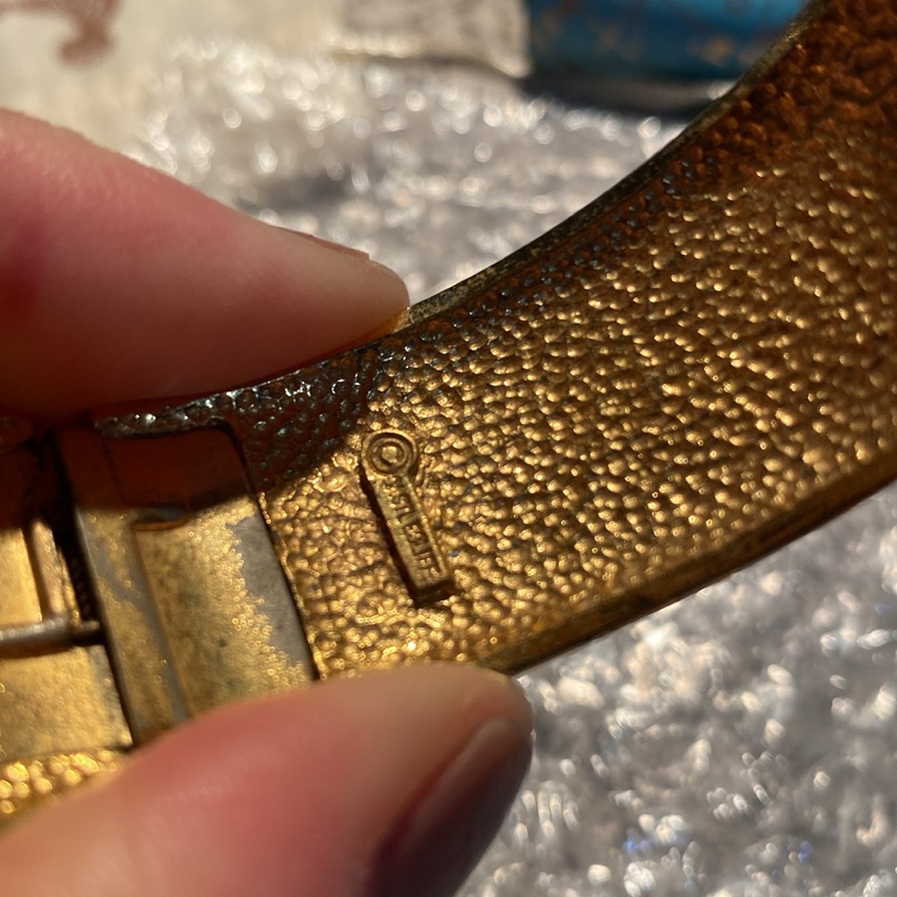 Castlecliff(VINTAGE)Bangle - Picture 6 of 9